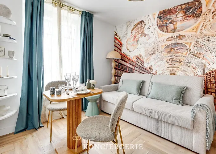 Apartment D'elegance Au Coeur Du Marais